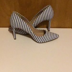 Charles David Vicky Stripped Linen Pumps